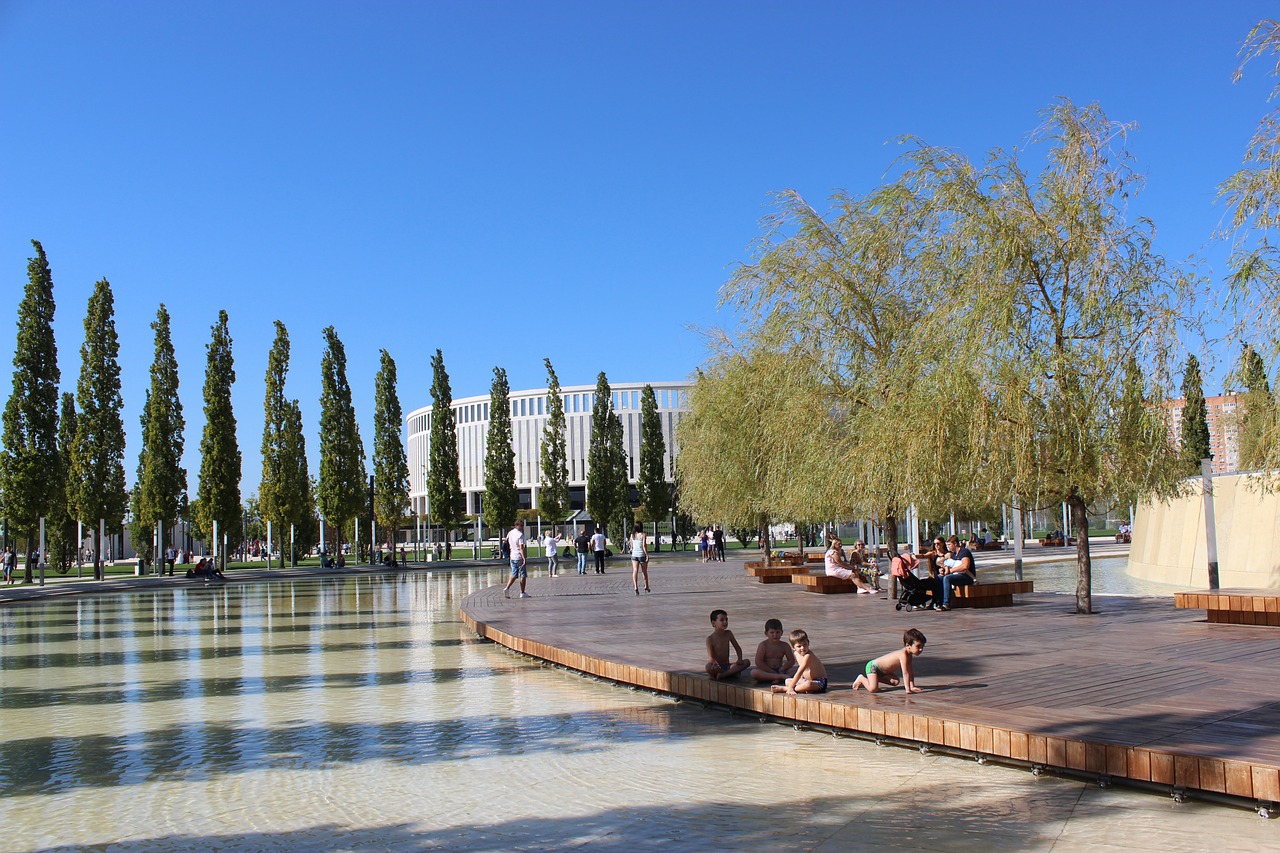 更是整个联 更是整个联